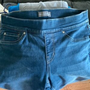 Jeans size 12 with a great stretch